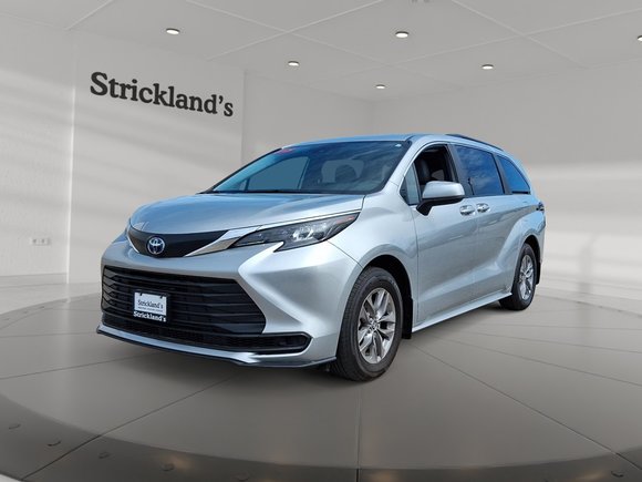 2025 Toyota Sienna Hybrid Sienna LE AWD 8-Pass