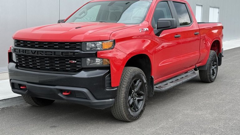 2022 Chevrolet Silverado 1500 4x4 Custom Trail Boss Crew Cab V8 6.2L 6.6ft in Quebec, Quebec - w770h435cpx