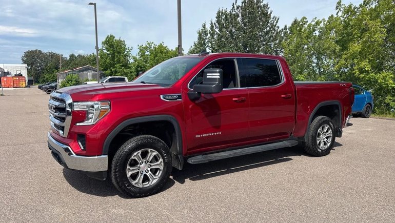 2022 GMC 1500 4x4 SLE Crew Cab V8 5.3L 5.8ft REMORQUAGE MAX in Quebec, Quebec - w770h435cpx