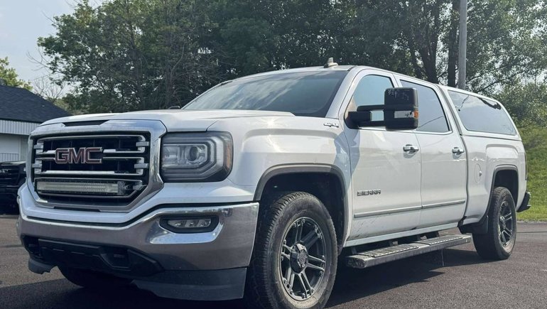 GMC Sierra 1500 SLT Crew Cab 6.2L v8 2018 à Québec, Québec - w770h435cpx
