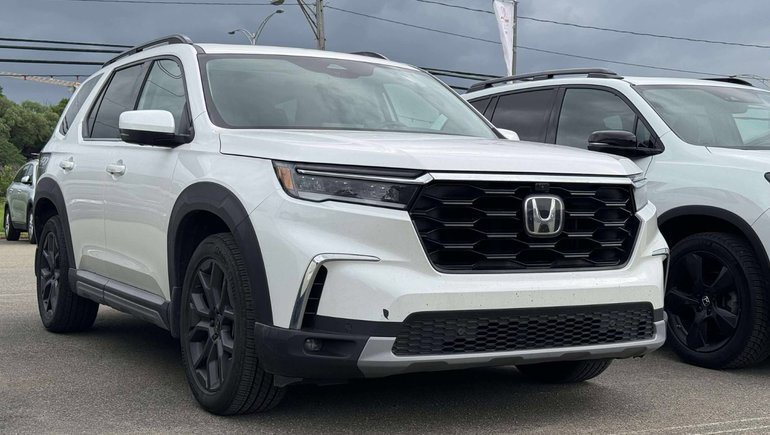 2023 Honda Pilot Touring*8 PASSAGERS* in Quebec, Quebec - w770h435cpx