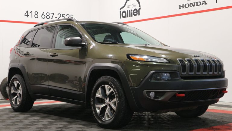 Jeep Cherokee Trailhawk*TOIT PANORAMIQUE* 2015 à Québec, Québec - w770h435cpx