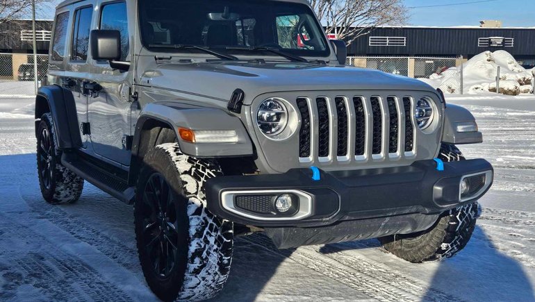 2021 Jeep Wrangler 4xe Unlimited Sahara*TOIT PANORAMIQUE* in Quebec, Quebec - w770h435cpx