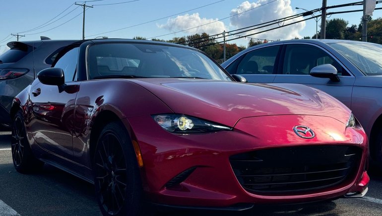 2022 Mazda MX-5 GS-P*CONVERTIBLE* in Quebec, Quebec - w770h435cpx