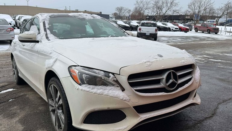 2018 Mercedes-Benz C-Class C 300*TOIT PANORAMIQUE* in Quebec, Quebec - w770h435cpx