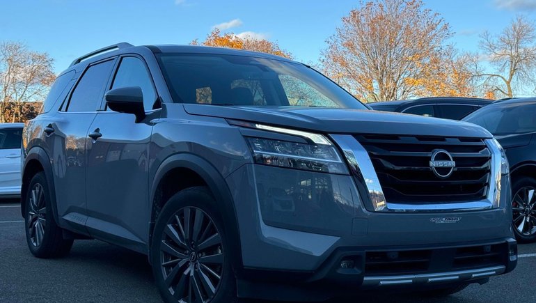 2023 Nissan Pathfinder SL*7 PASSAGERS* in Quebec, Quebec - w770h435cpx