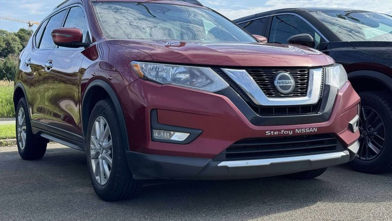 Nissan Rogue SV AWD*TOIT PANORAMIQUE* 2020 à Québec, Québec - w770h435cpx