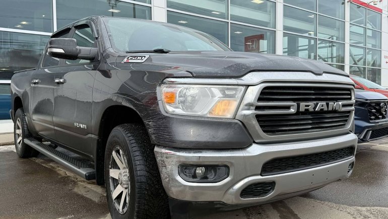 2019 Ram 1500 Big Horn*JAMAIS ACCIDENTÉ* in Quebec, Quebec - w770h435cpx