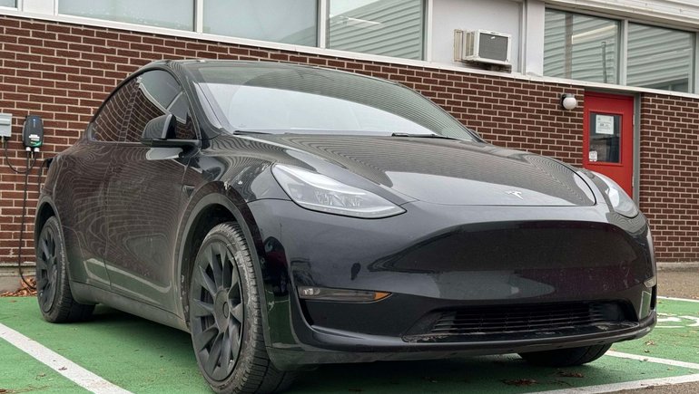 Tesla Model Y Long Range*AWD* 2022 à Québec, Québec - w770h435cpx