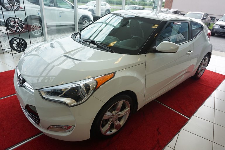 Olivier Hyundai Saint Basile Pre Owned 2013 Hyundai Veloster For