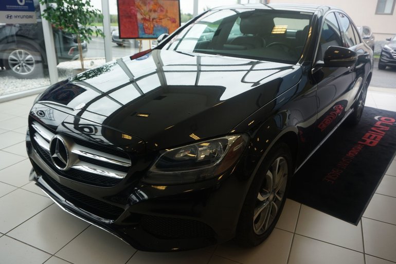 Olivier Nissan Grand Sault Pre Owned 15 Mercedes Benz C Class C 300 4matic Cuir Toit Nav Black On Black For Sale In Grand Falls