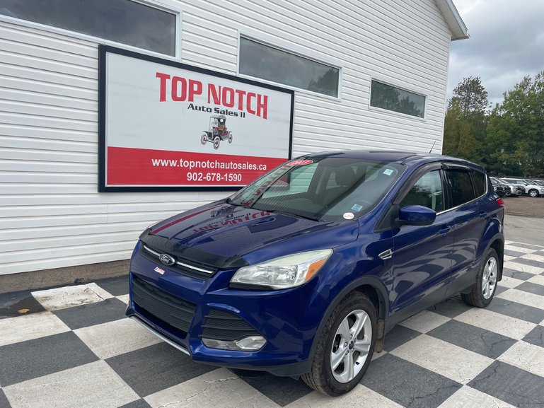 2015 Ford ESCAPE SE SE - HEATED SEATS , NAVIAGTION