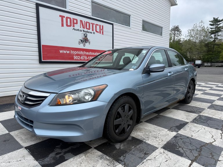 2011 Honda ACCORD SE, keyless entry, backup camera, Bluetooth