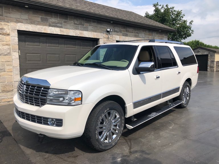 On Vous Finance Ca Pre Owned 2010 Lincoln Navigator L Ultimate For Sale In Quebec