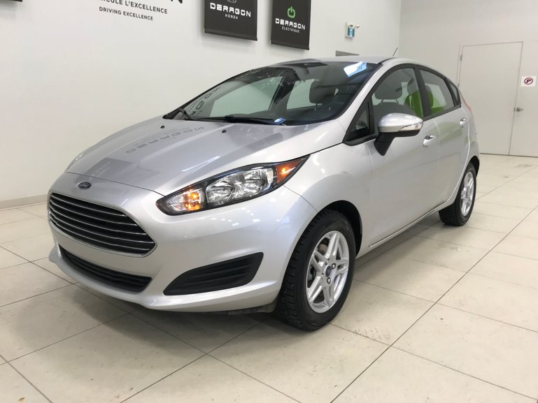 Cite Deragon Pre Owned 2017 Ford Fiesta Se Automatique Sieges