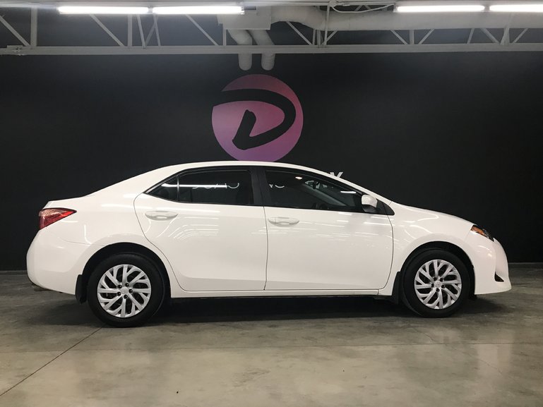 Occasions Dery Pre Owned 2018 Toyota Corolla Le For Sale In