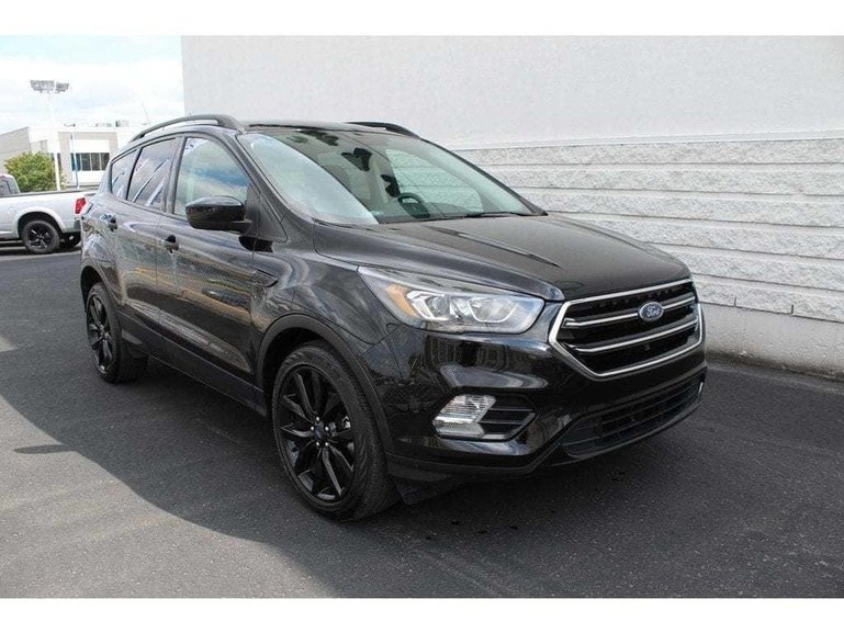Excellence Alfa Romeo Pre Owned 2017 Ford Escape Se Black Edition