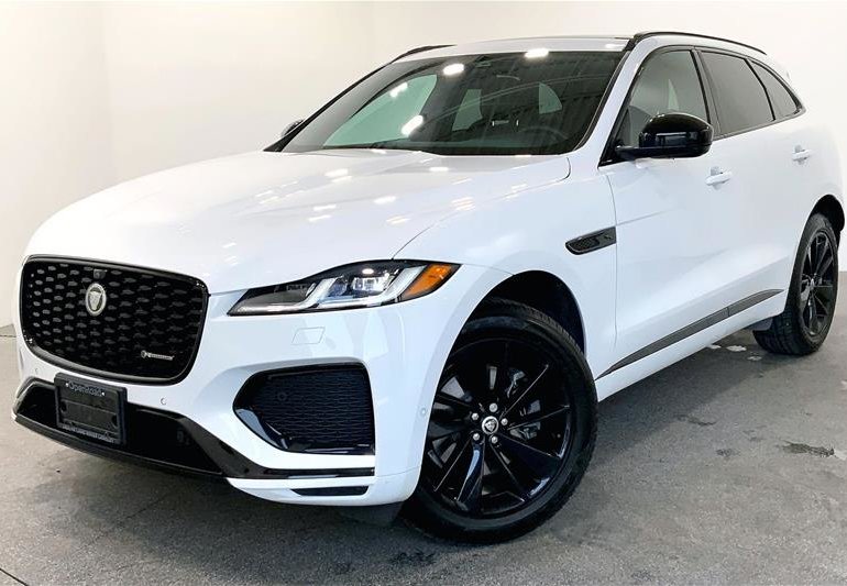 2024 Jaguar F-PACE P250 R-DYNAMIC S
