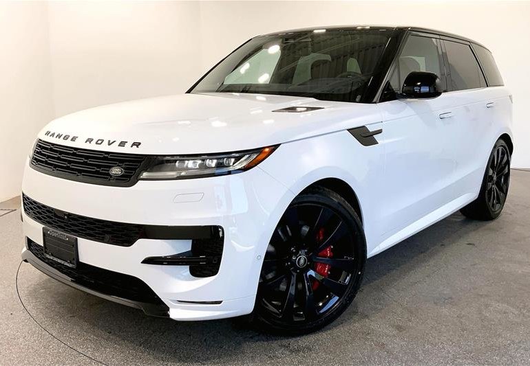 2025  Range Rover Sport P530 Dynamic SE