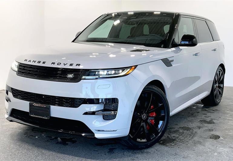 2025  Range Rover Sport P530 Dynamic SE