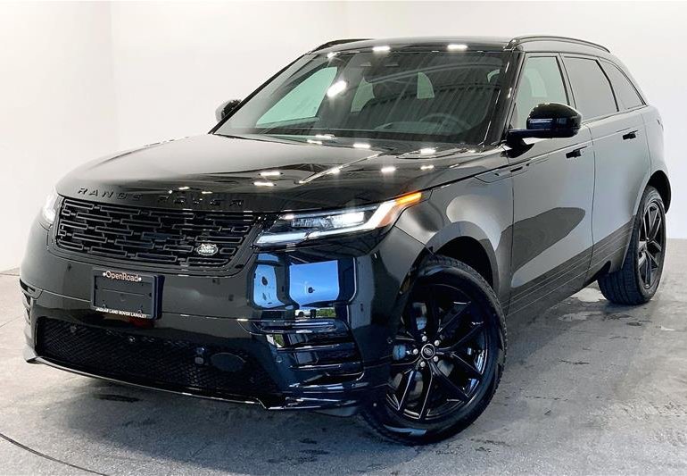 2026  Range Rover Velar P250 Dynamic SE