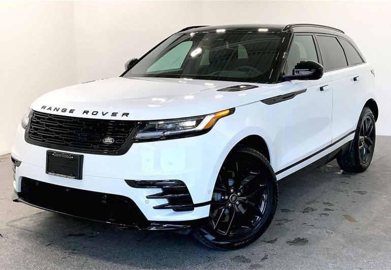 2026  Range Rover Velar P250 Dynamic SE