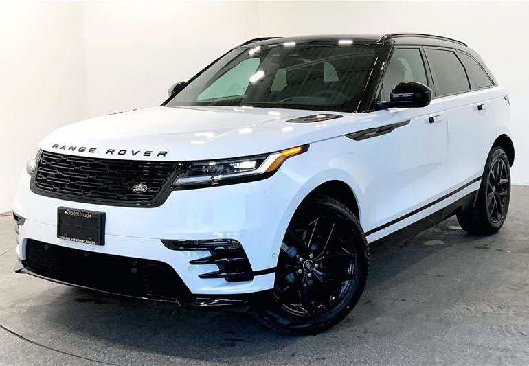 2026  Range Rover Velar P250 Dynamic SE