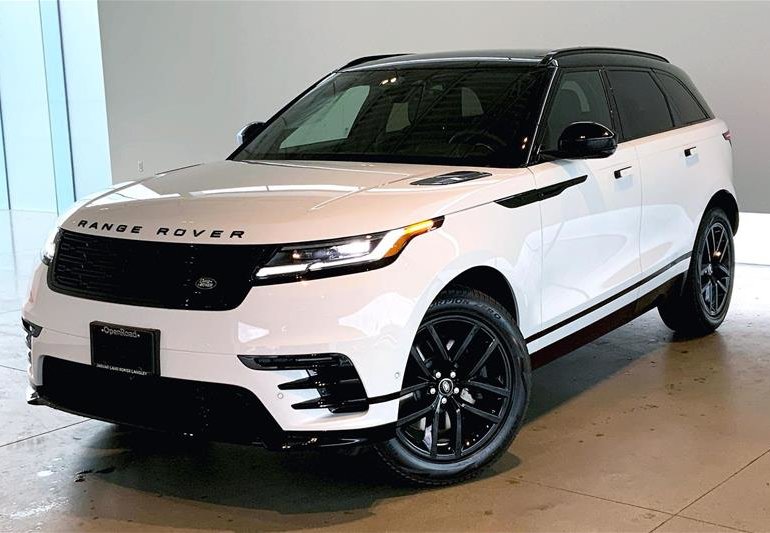 2026  Range Rover Velar P250 Dynamic SE
