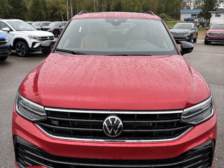 Volkswagen Tiguan COMFORTLINE R-LINE ÉDITION NOIRE 2024