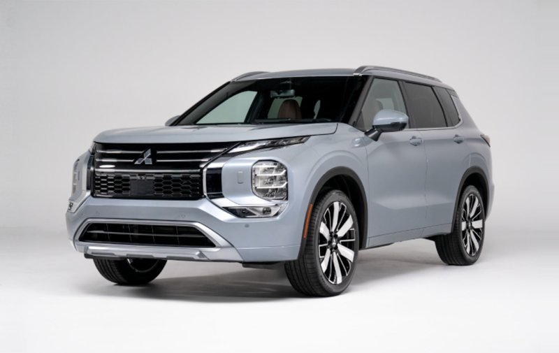Explore the 2025 Mitsubishi Outlander in Mississauga, ON