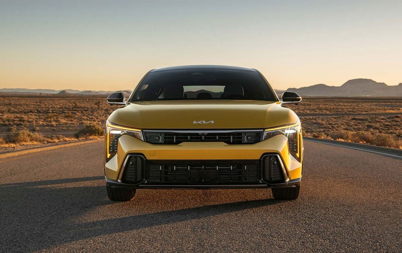 The 2026 Kia K4 Hatchback Makes Its Bold Entrance