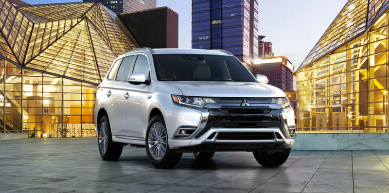 The 2019 Mitsubishi Outlander PHEV: A Best-Selling SUV