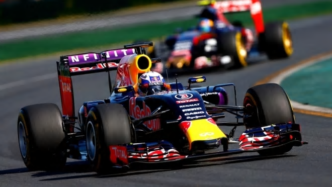 Ricciardo Finishes 10th, Kvyat 12th at the 2015 Austrian Grand Prix