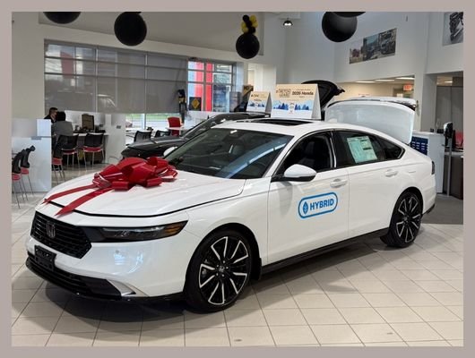 Highway 401's Smartest Commuter's Vehicle: Honda Civic Hybrid