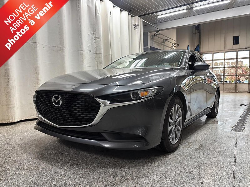 Vehicle Image 2023 Mazda Mazda3