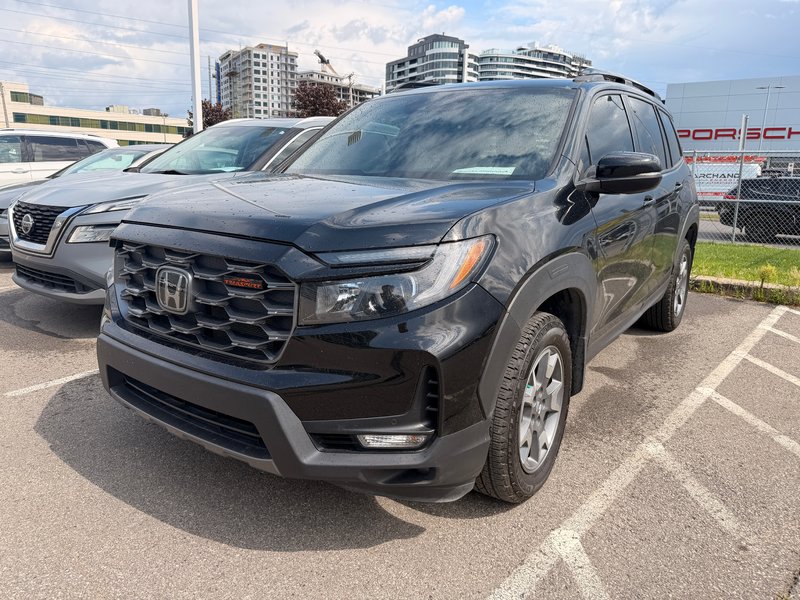 Vehicle Image 2023 Honda Passport