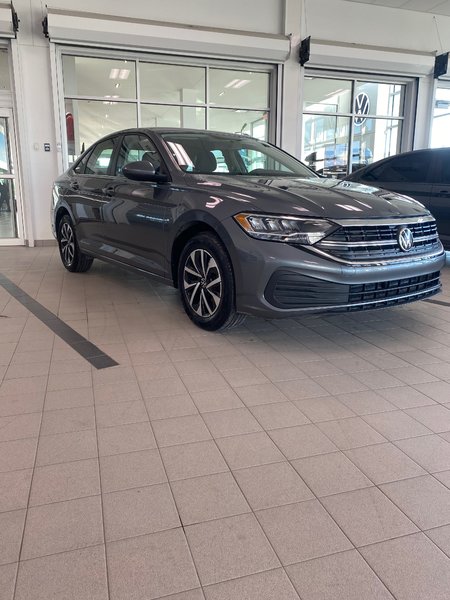 Vehicle Image 2022 Volkswagen Jetta