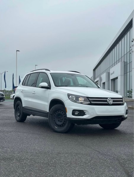 Vehicle Image 2017 Volkswagen Tiguan