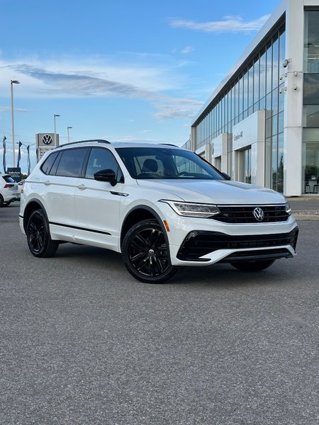 Vehicle Image 2022 Volkswagen Tiguan