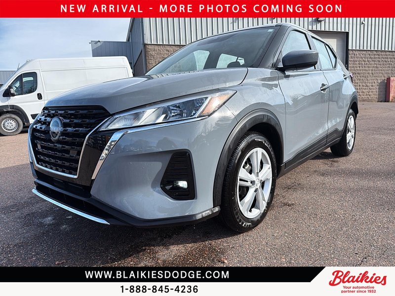 Vehicle Image 2024 Nissan Kicks