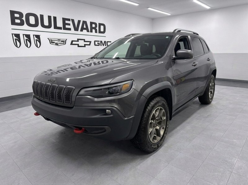 Vehicle Image 2020 Jeep CHEROKEE