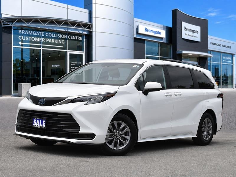 Vehicle Image 2025 Toyota Sienna Hybrid