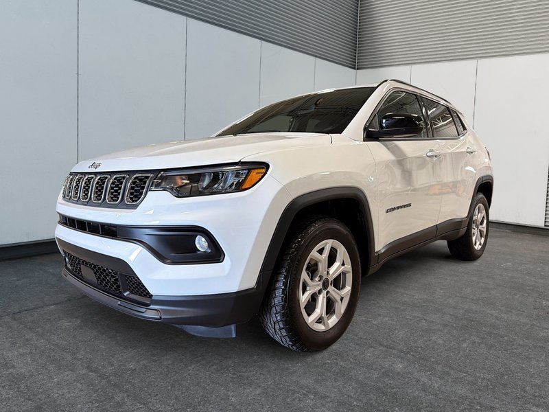 Vehicle Image 2025 Jeep Compass