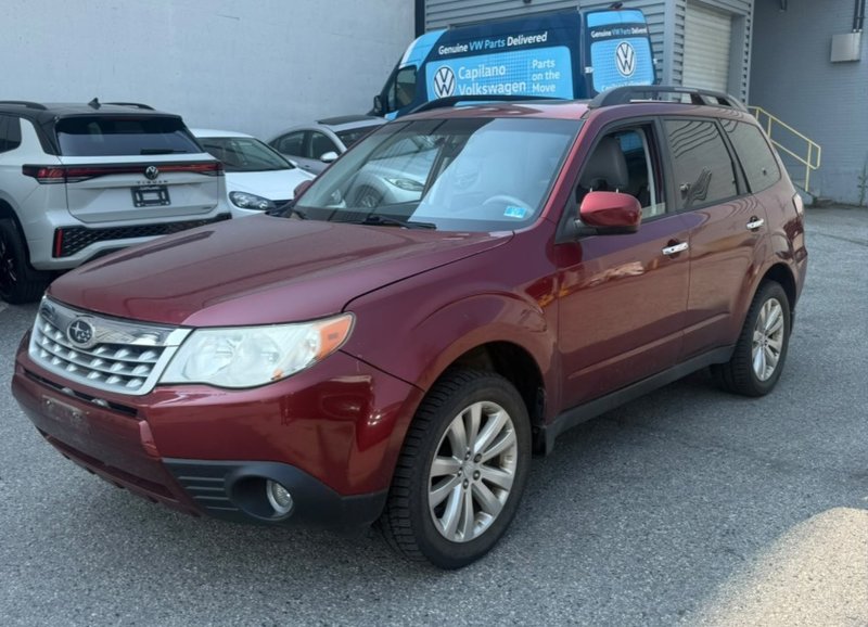 Vehicle Image 2011 Subaru Forester