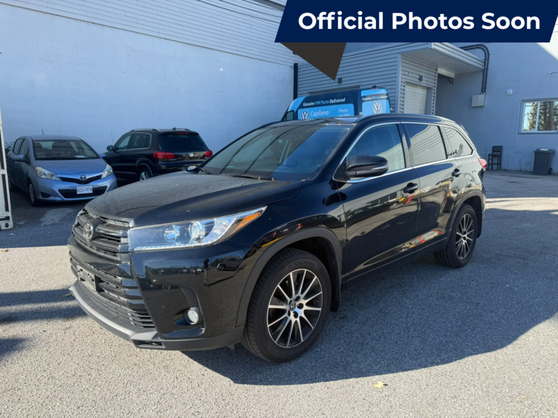 Vehicle Image 2018 Toyota Highlander