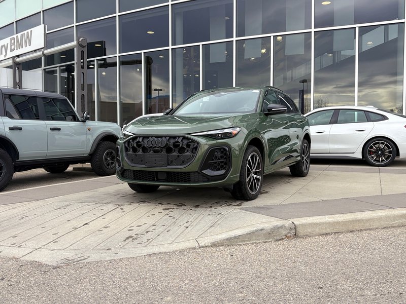Vehicle Image 2025 Audi Q5