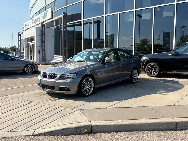 Vehicle Image 2011 BMW 335i