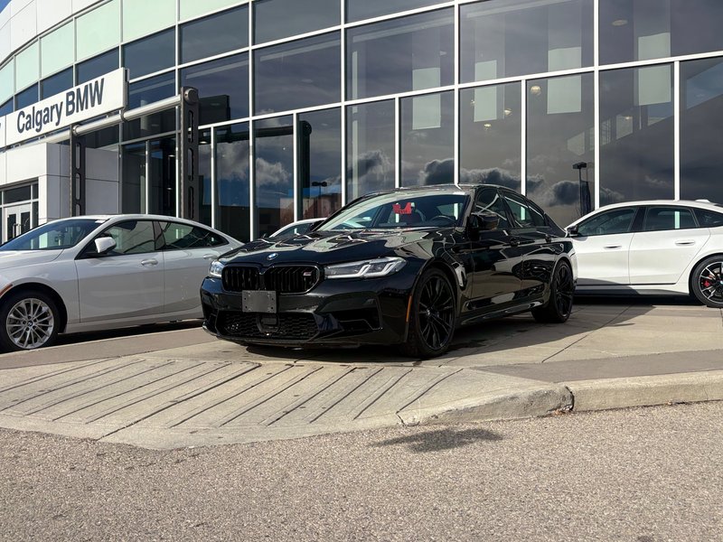 Vehicle Image 2022 BMW M5