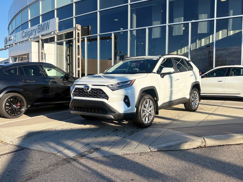 Vehicle Image 2023 Toyota RAV4