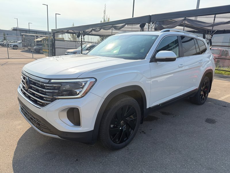 Vehicle Image 2024 Volkswagen Atlas